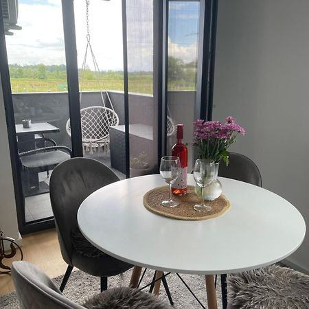 Luna,Central,Self-Check In,Ac,Wi-Fi, Washer,Free Parking Zapresic Exterior photo