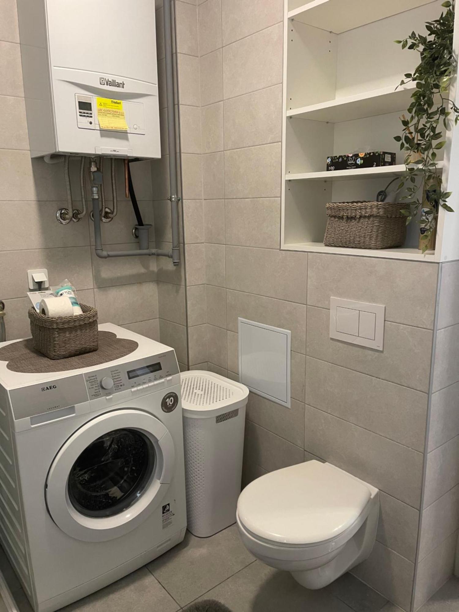 Luna,Central,Self-Check In,Ac,Wi-Fi, Washer,Free Parking Zapresic Exterior photo